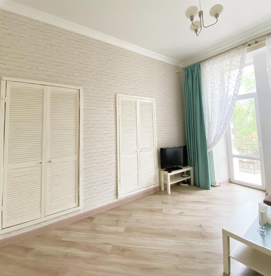 Apartment Bunina 8 Одеса Екстериор снимка